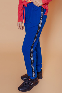 5620627 4afb7829 5bec 4e17 b096 62d1e7176b36