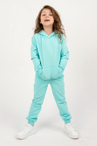 6451360 33483b86 654e 42d3 a1ca 5cc2d7caf85d