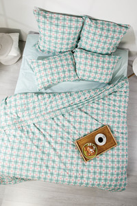 7051763 f4582519 0088 41ac a015 9b7f512f1d13