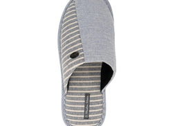 7464030 a16ddcab 16b8 4ee6 9ce9 6de7c191cec8