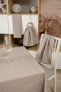 8232552 5e30acb6 40b5 4d2b 9c68 173d544be7bb