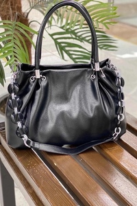 9047379 f517f04a a47f 4d84 8660 15ff0ff28027