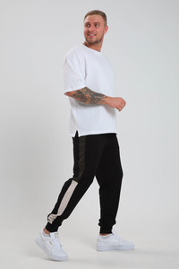 9047517 b8568ab0 f864 4414 a069 10890ad23f52