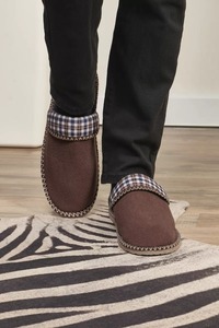 9047630 af85c87d c0c0 4b65 9455 b411c048acfb