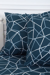 9048384 5f7cb13c e235 4e0a 9700 6812d9040cf7