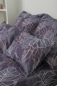 9048398 d1b99774 9413 4546 82ff 1db9529e4e8b