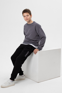 9135769 fe726989 935d 4236 91e8 e6cf808d7aae