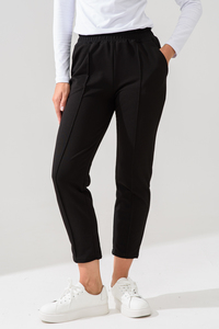 9318201 8963bf86 5c8d 4240 b64a 38d1dc718b56