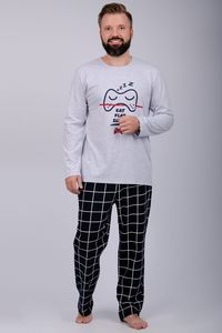 9319033 f9c4ba0c ef5e 4800 a24b e7949d380616