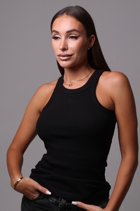 9344502 8395a736 41fb 44f4 93c8 c41f958dcd85