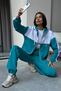 9344799 df9a8a72 081a 4b90 8124 d447376e93c2