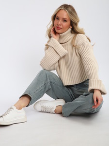 9345039 10454a6c 7004 4b51 a147 7b88e2b6e8e8