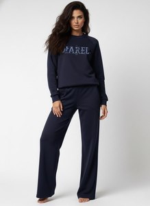 9345061 014f168b d3ad 4ee2 85cb a10fa3b8279d