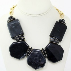 8013229 367178283 kole n684000350