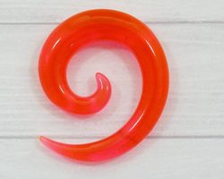 9121200 822572248 spiral v uho