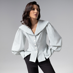 9356032 zhenskaya bluza pritalennogo silueta kutyur v golove 1.resize1.jpeg.1260 1260