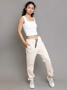 9352027 image