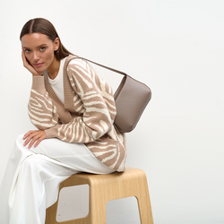 8743249 buro 8sept14437