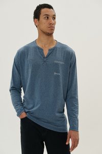 9307837