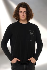9307869